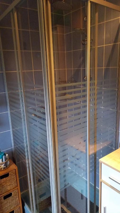 Ferienwohnung Aroba neu, auch für Monteure Fehrenbach Exterior foto