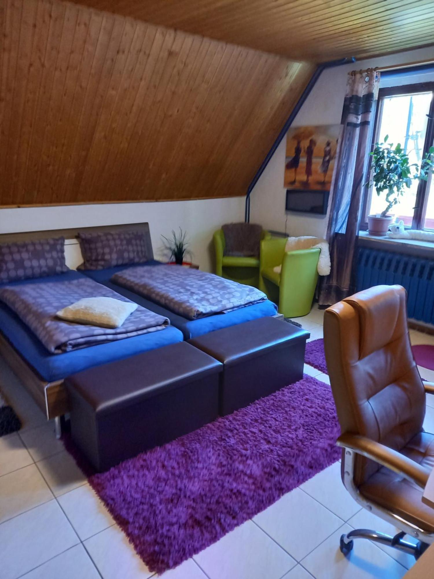 Ferienwohnung Aroba neu, auch für Monteure Fehrenbach Exterior foto