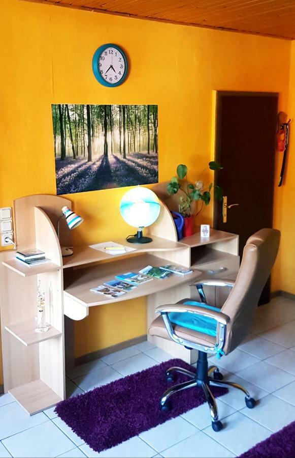 Ferienwohnung Aroba neu, auch für Monteure Fehrenbach Exterior foto